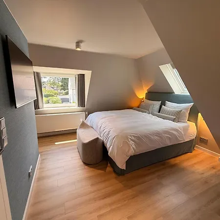 Wellenfluestern Wunderschoenes Mit Kamin Und Traumhaftem Garten Hébergement de vacances Timmendorfer Strand